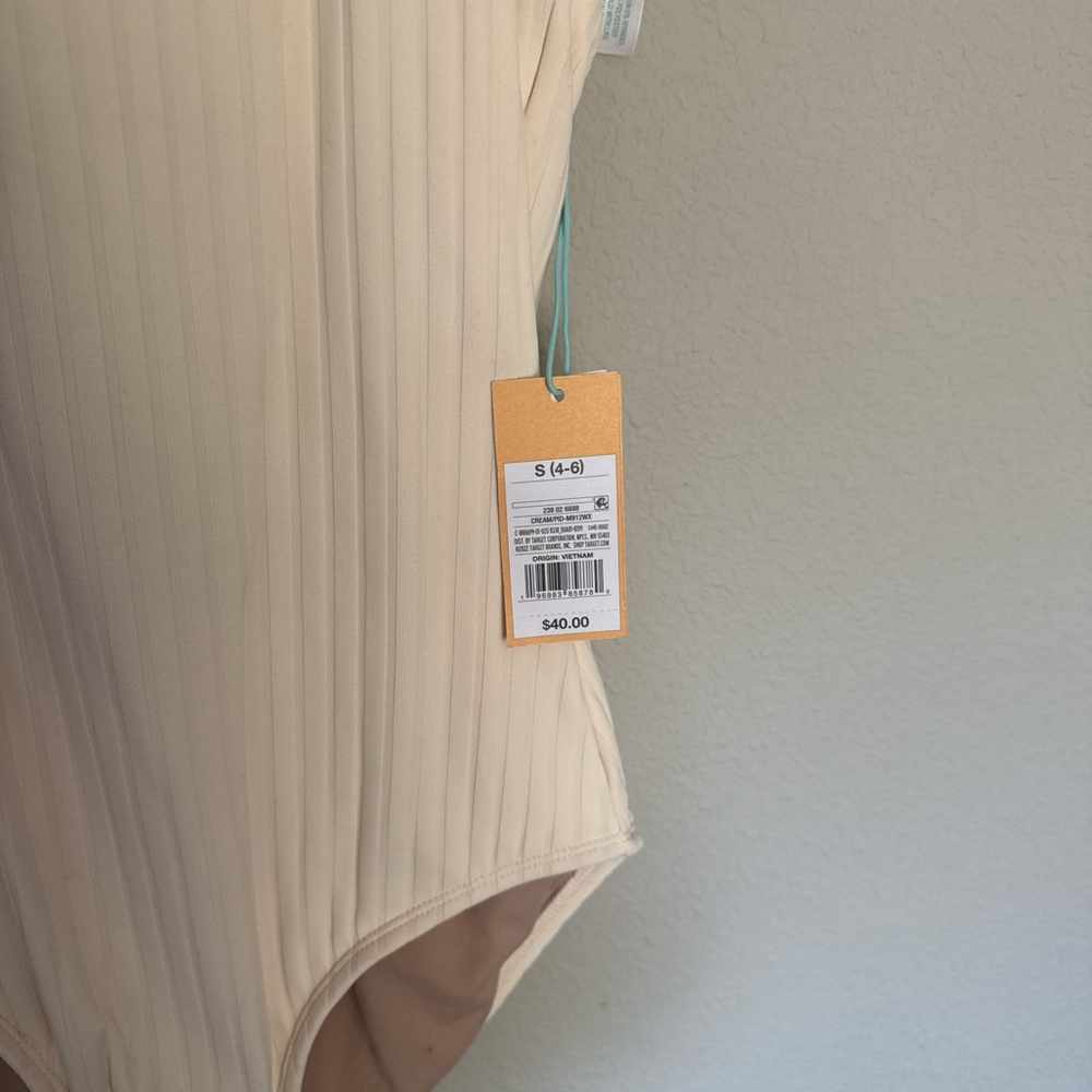 Cream Ribbed Bodysuit - Picture 2 of 3